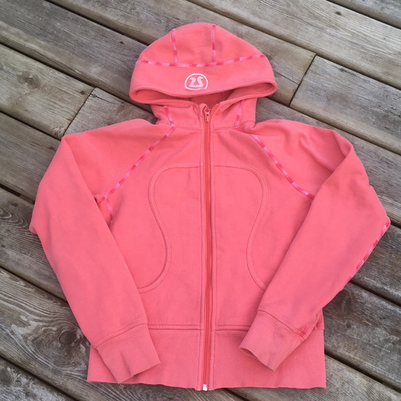 lululemon athletica Tops - Lululemon Scuba Hoodie size 6